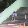-코로나19 확진자 수가 늘어나고 있는 가운데 5월 27일 오전 서울 성북구 월곡초등학교 학생이 학교 건물 안으로 들어가고 있다.