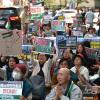 -‘팔레스타인인들과 연대하는 사람들’이 4월 13일 오후 서울 광화문 인근에서 팔레스타인 연대 30차 집회를 열고 있다. 