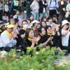 -4월 13일 오후 서울시청 앞에서 열린 세월호 참사 10주기 <4.16기억문화제>에 많은 시민들이 참가해 세월호 10주기를 기리고 희생자들을 추모하고 있다.